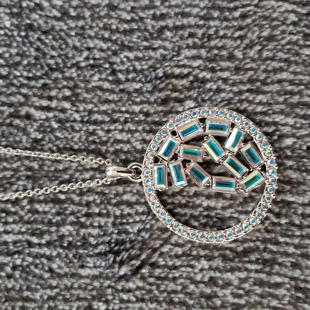 Touchstone Crystal Break the Ice Pendant